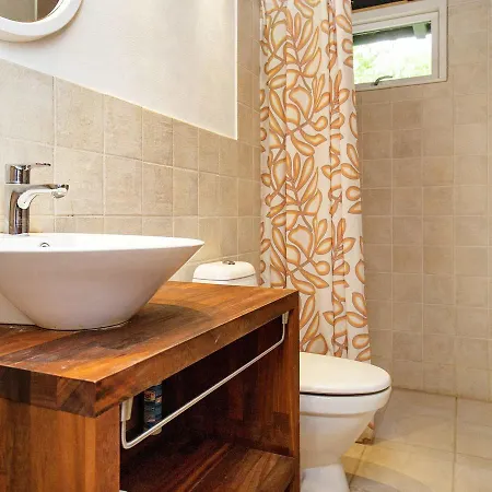 Three-bedroom Holiday In 3 度假居 Strøby Ladeplads