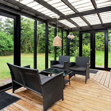 Three-bedroom Holiday In 3