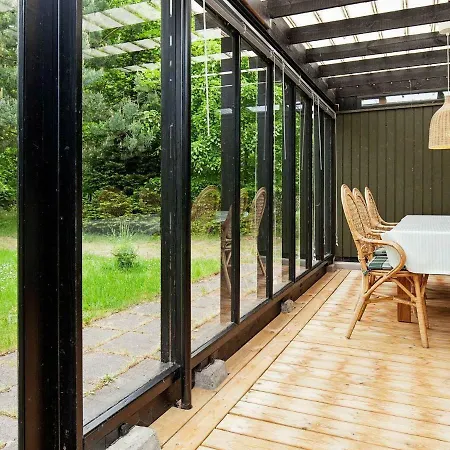 Three-bedroom Holiday In 3